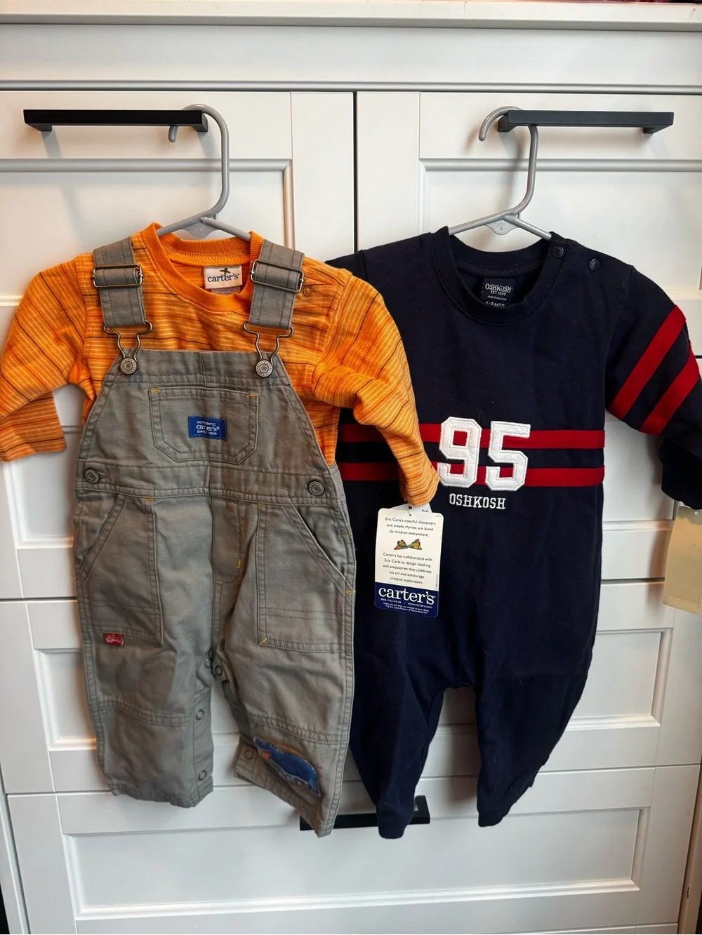 NWT vintage Carters/Osh Kosh 3-9 months outfits, Eric Carle